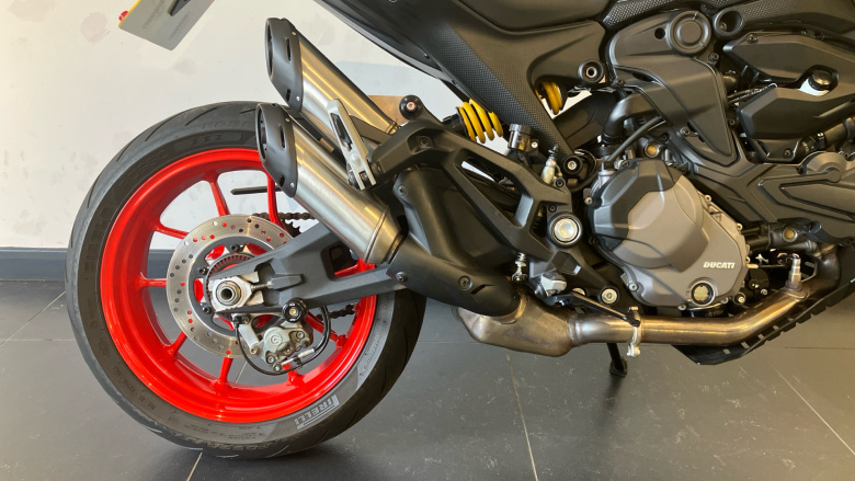 Ducati Monster Plus 937 Red (20MY)